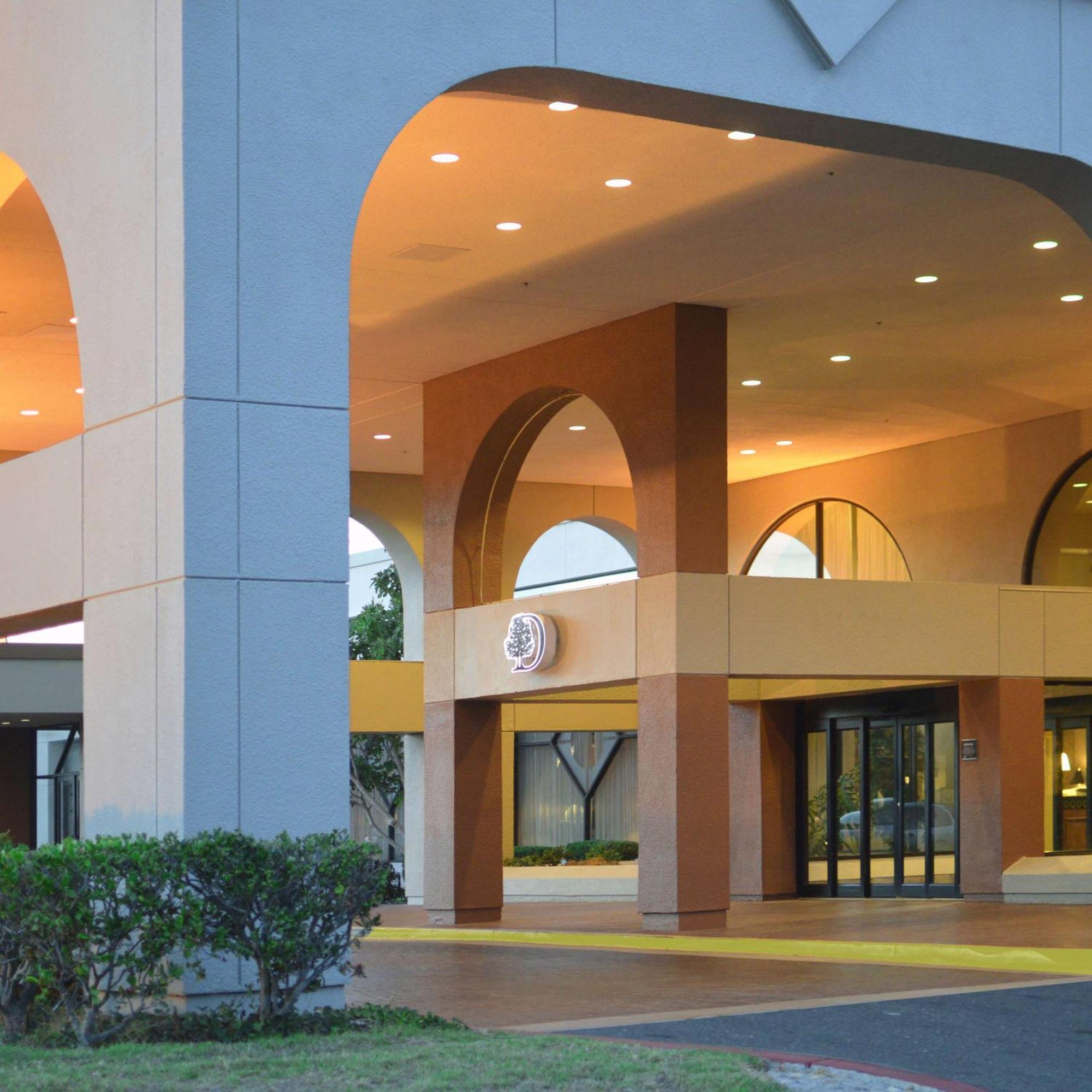 Doubletree By Hilton Newark-Fremont Hotell Exteriör bild